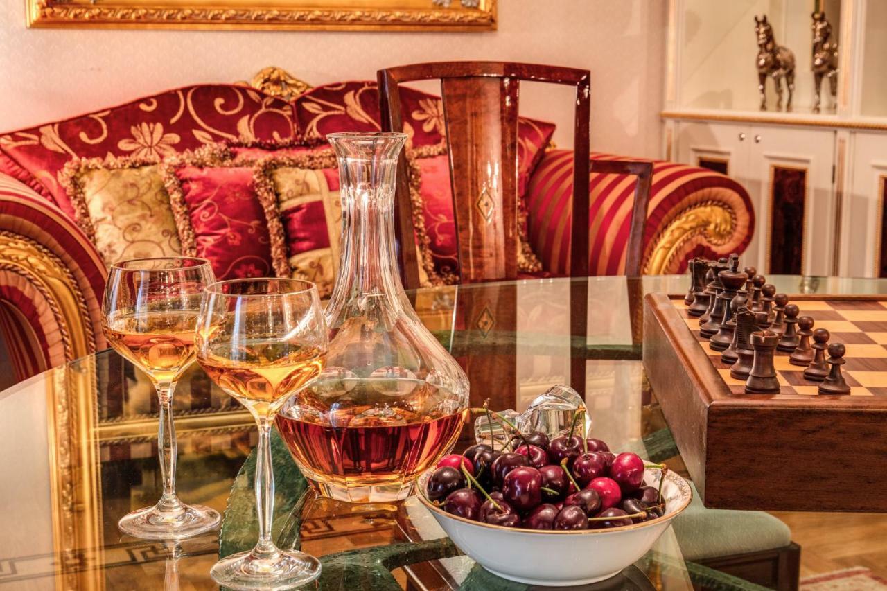 Апартаменты Domus Vittoria - The Luxury Quintessence Сорренто Экстерьер фото